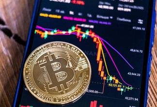 Bitcoin atinge novas altas enquanto investidores se voltam para a pré-venda impressionante da criptomoeda de IA, InQubeta - NuggetRush