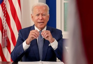 Biden promulga lei que eleva limite da dívida dos EUA e evita calote - Reuters