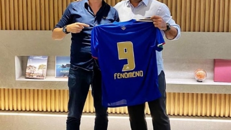 Cruzeiro, adquirido por Ronaldo 'Fenômeno', acumula dívida de quase R$1 bilhão - Reprodução: Instagram