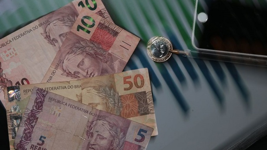 Saques superam depósitos na poupança em novembro de 2021 - Agência Brasil / Marcello Casal Jr
