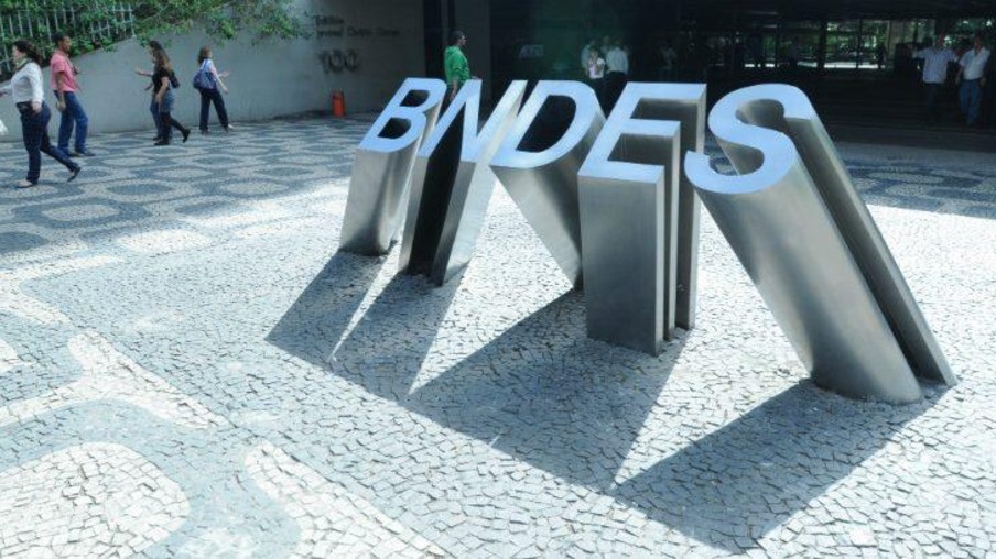 Concurso BNDES no 2º semestre: salário inicial é de R$ 20 mil