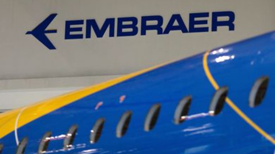 Embraer (EMBR3): BTG recomenda compra na ação, por observar crescimento favorável em 2024